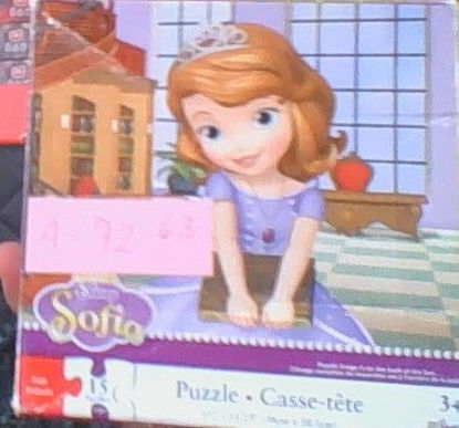 Image de Casse-tête sofia avec un livre 🐶