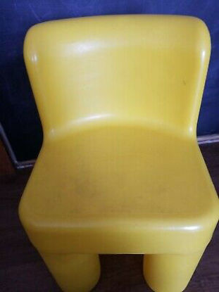 Image de Chaise jaune 🐶